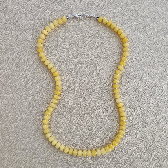 YELLOW COLOR JADE NECKLACE--20" - Picture 2 of 3